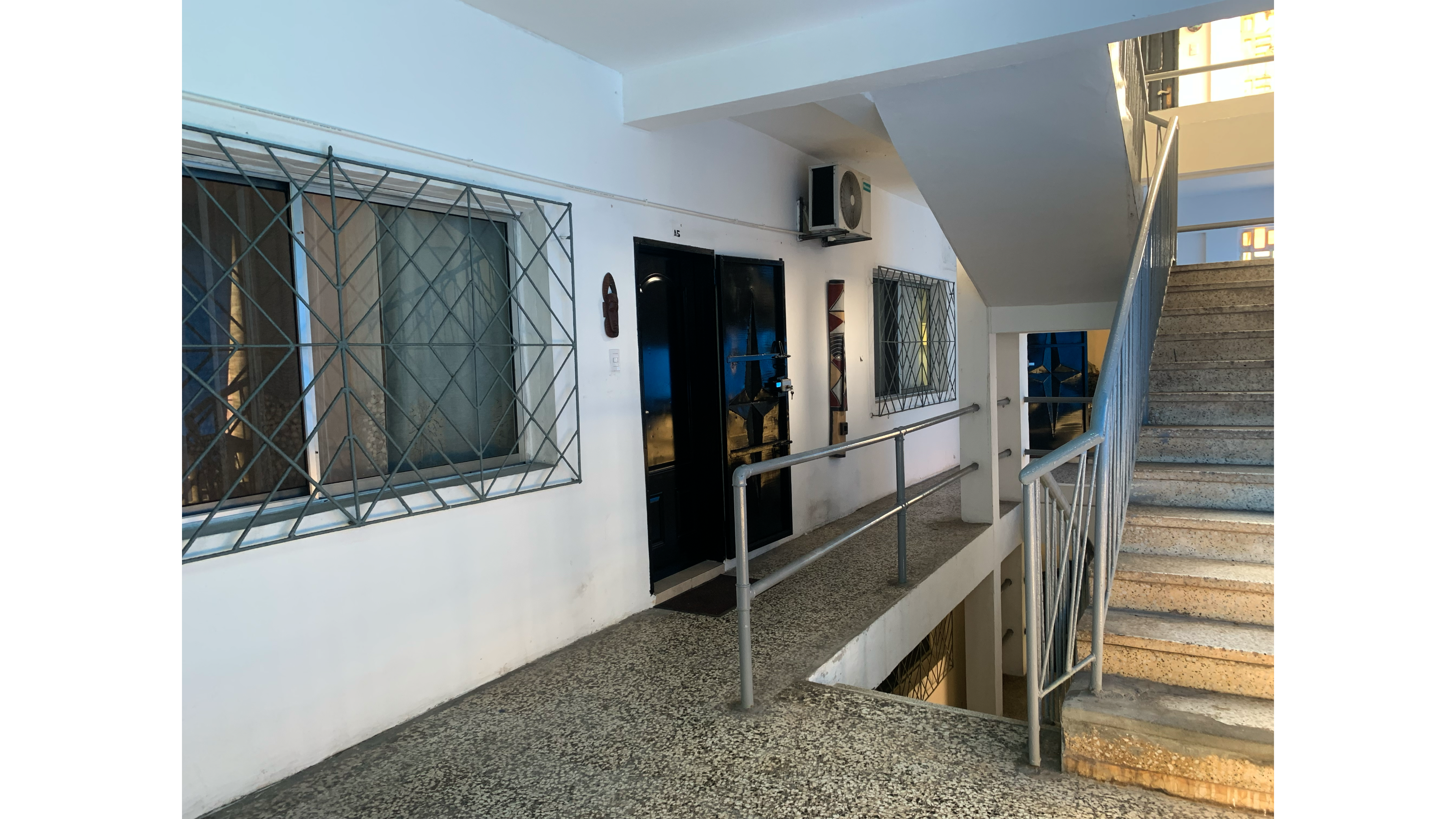 Maryland Guesthouse Monrovia Dış mekan fotoğraf