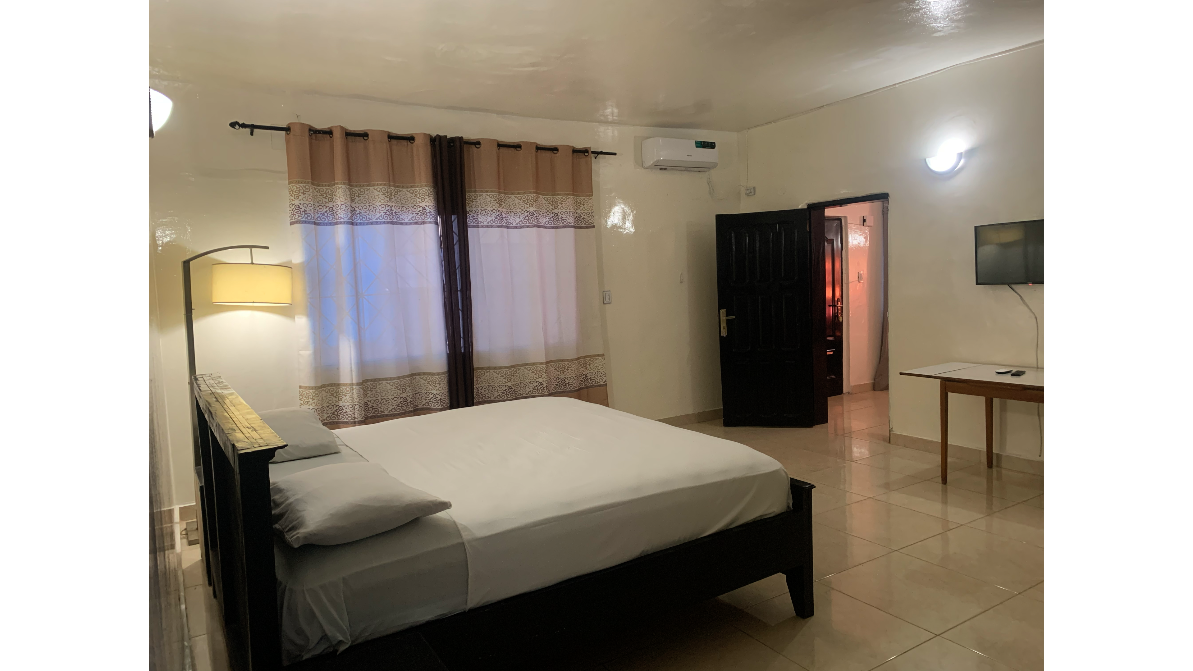 Maryland Guesthouse Monrovia Dış mekan fotoğraf